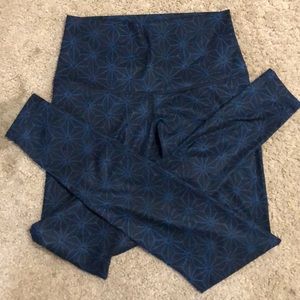 Navy blue lululemon leggings